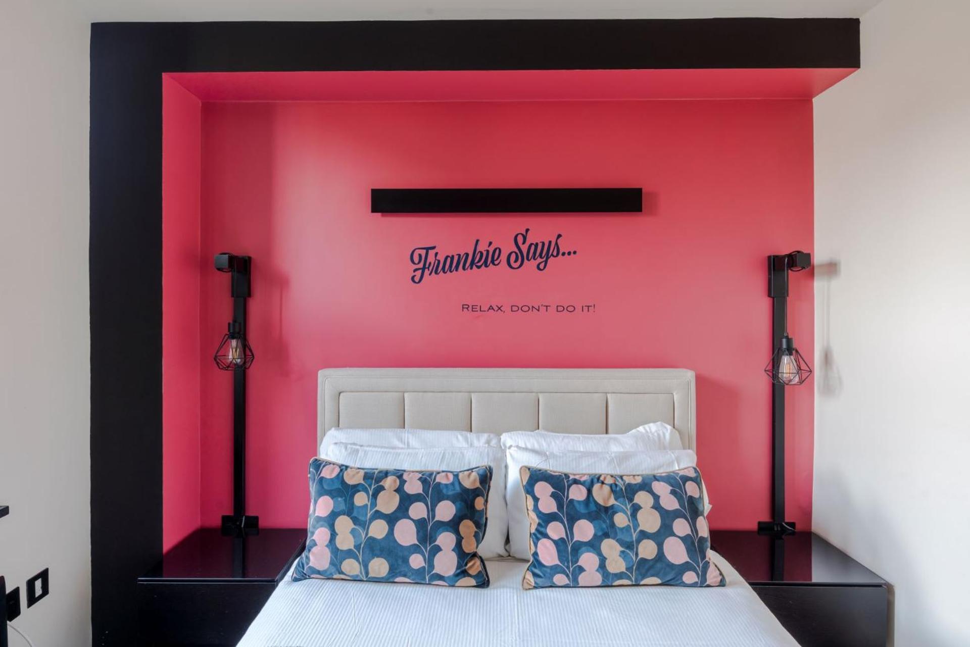 The Influencer Suite - Soho - By Frankie Says Londra Dış mekan fotoğraf