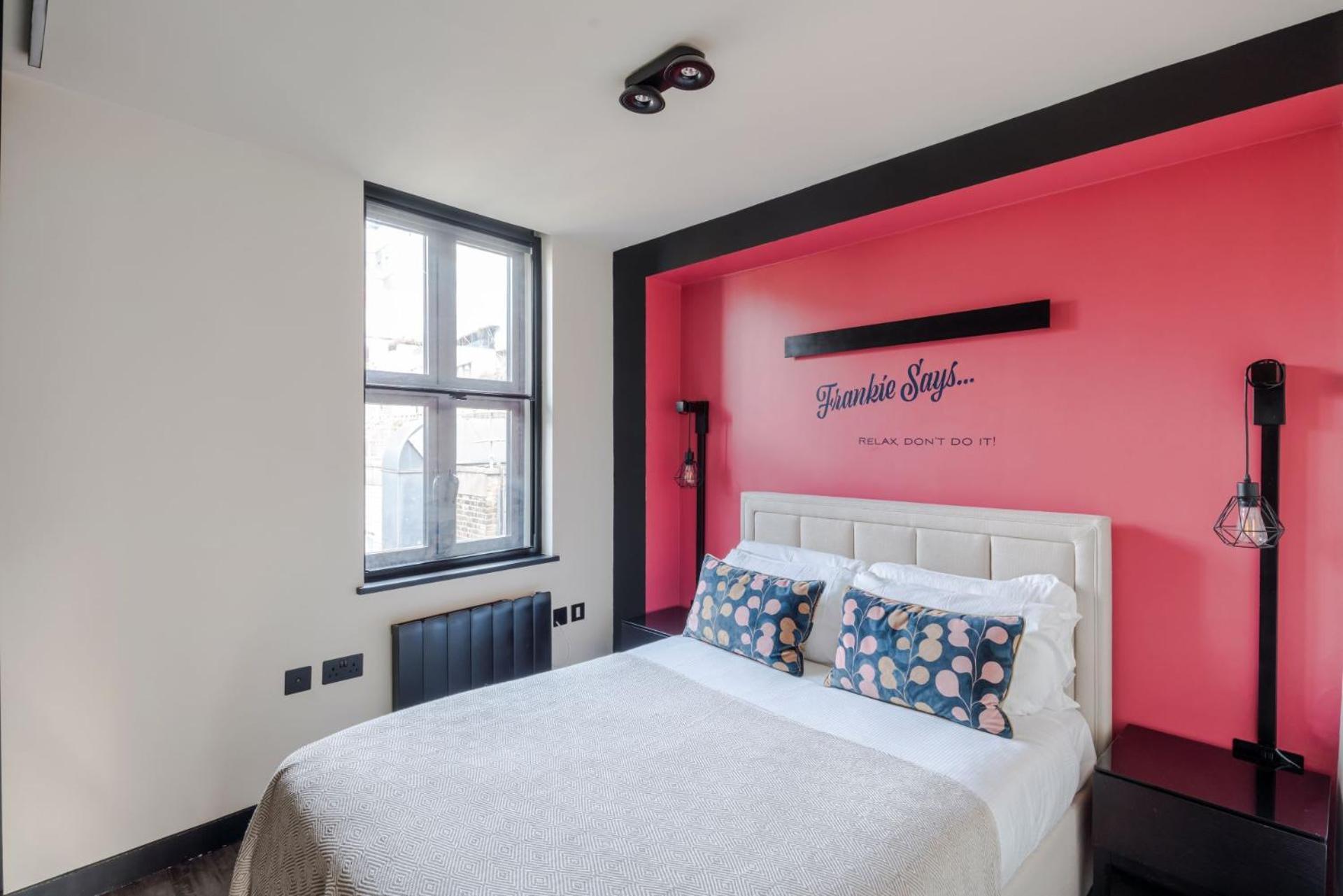 The Influencer Suite - Soho - By Frankie Says Londra Dış mekan fotoğraf