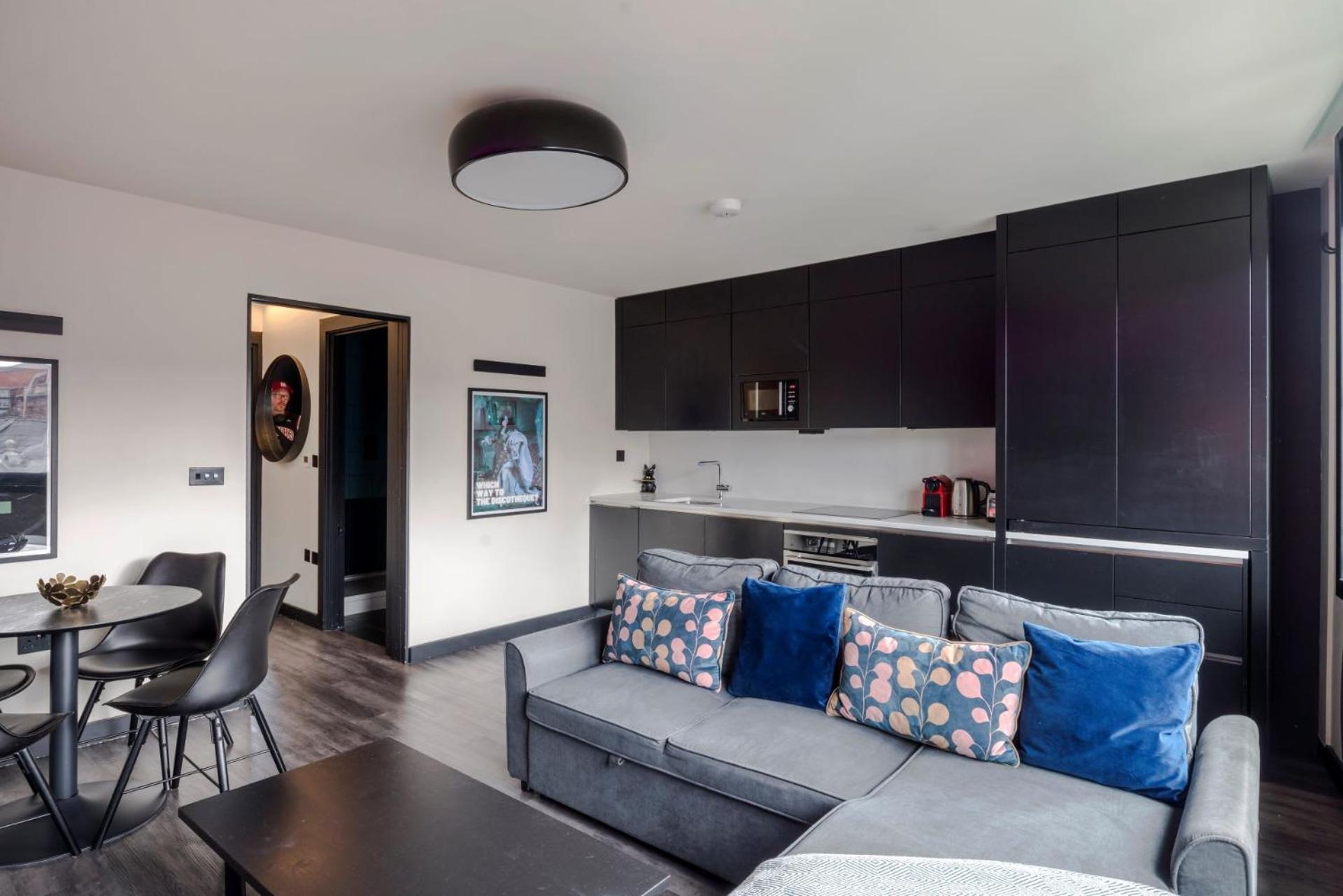 The Influencer Suite - Soho - By Frankie Says Londra Dış mekan fotoğraf